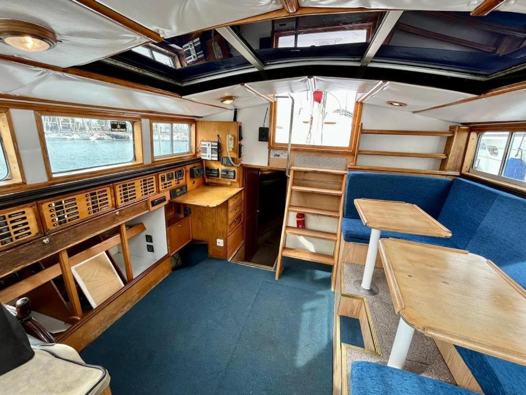 Salidas En Barco Hotel Premiá de Mar Екстериор снимка